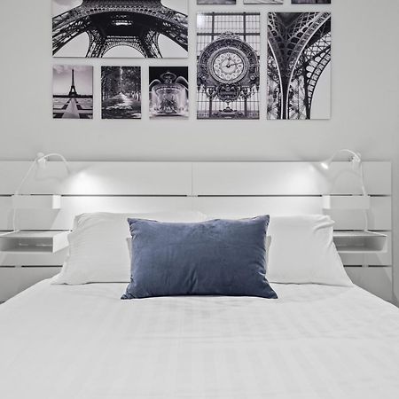 Stylish And Spacious 2-Bed Apartment Melbourne Esterno foto